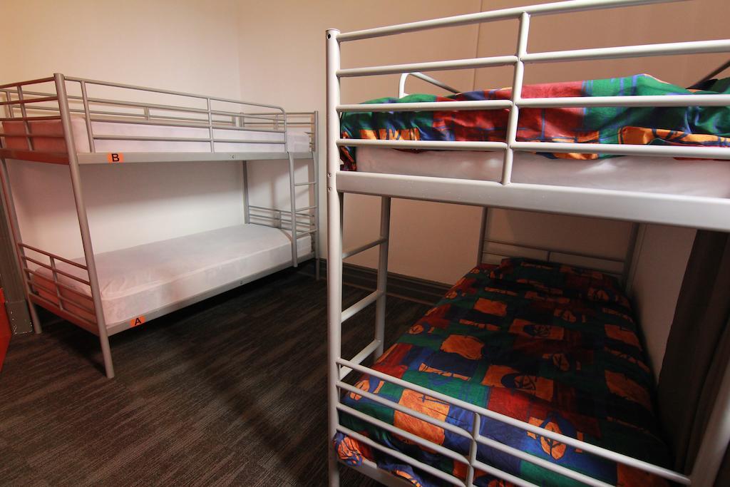 Haus Accommodation - Note - Valid Passport Required To Check-In เพิร์ท ภายนอก รูปภาพ